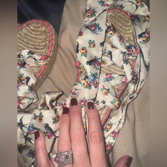 Gorgeous Prada Espadrille Lace Up Sandals in Ivory 🩰 - Picture 2 of 7